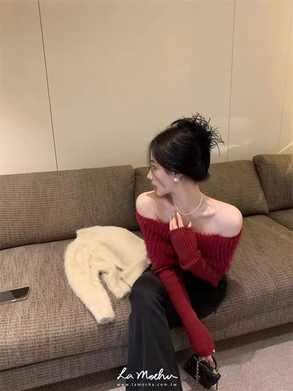 翻領側開衩坑條毛衣